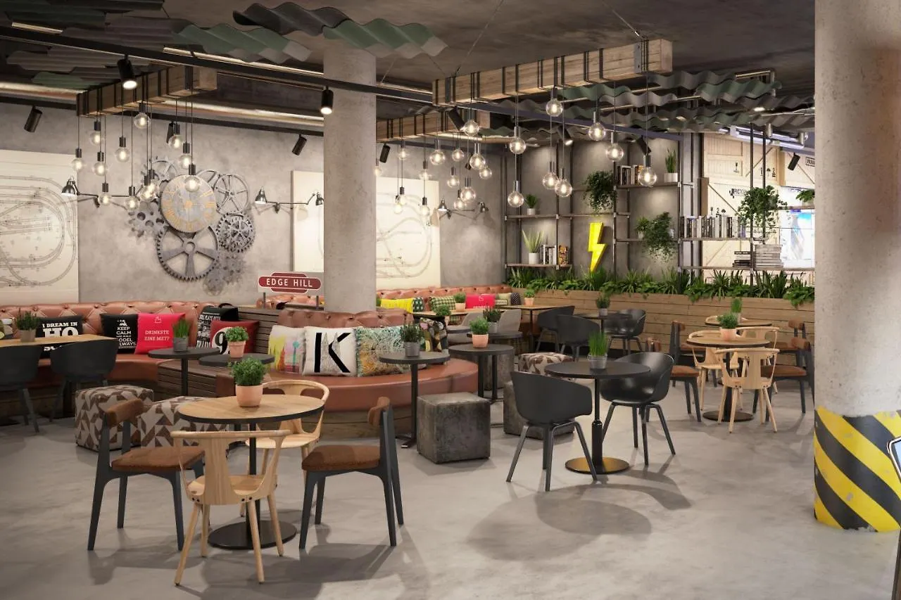 Hotel Moxy Cologne Muelheim